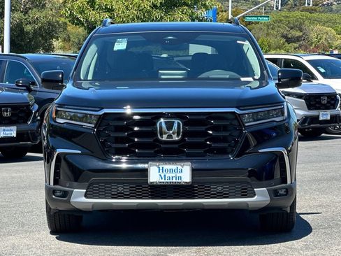New 2025 Honda Pilot Elite image 9