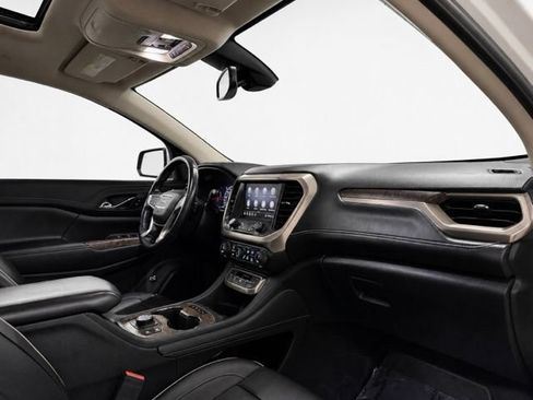 Used 2020 GMC Acadia Denali AWD/4WD image 17