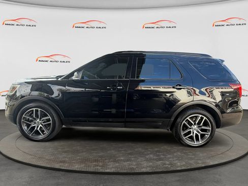 Used 2016 Ford Explorer Sport w/ Equipment Group 401A AWD/4WD image 7