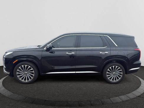Used 2024 Hyundai Palisade Calligraphy image 8