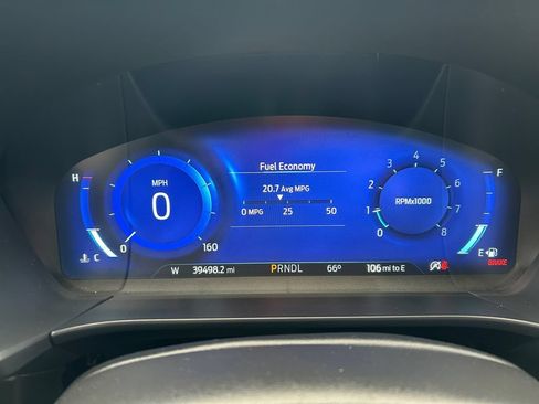 Used 2022 Ford Escape Titanium w/ Titanium Elite Package AWD/4WD image 19