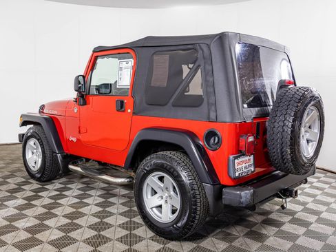 Used 2006 Jeep Wrangler Rubicon AWD/4WD image 13