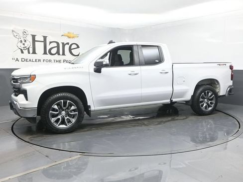 Used 2023 Chevrolet Silverado 1500 LT AWD/4WD image 28