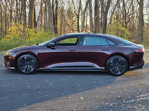 Used 2025 Lucid Air Pure image 3