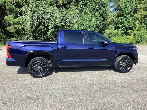 Used 2023 Toyota Tundra Platinum AWD/4WD image 5
