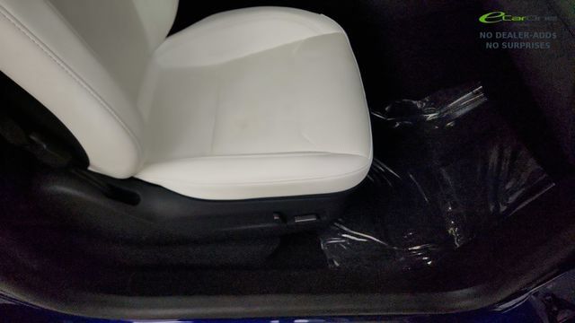 Used 2026 Tesla Model Y AWD image 35