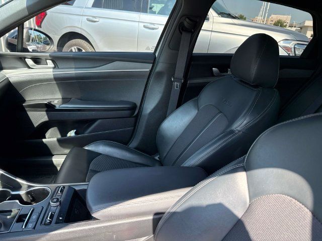 Used 2024 Kia K5 GT-Line w/ GT-Line Premium Package FWD image 18