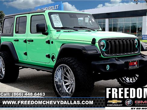 Used 2024 Jeep Wrangler Sport S image 1