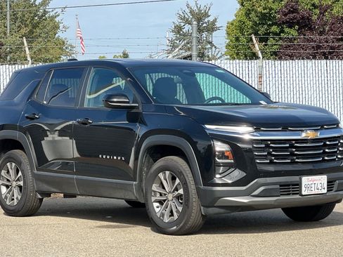 Used 2025 Chevrolet Equinox LT AWD/4WD image 7
