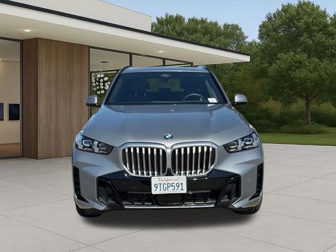 Used 2026 BMW X5 xDrive40i w/ M Sport Package image 4