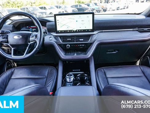 Used 2025 Ford Explorer Platinum w/ LUX Leather Package AWD/4WD image 27
