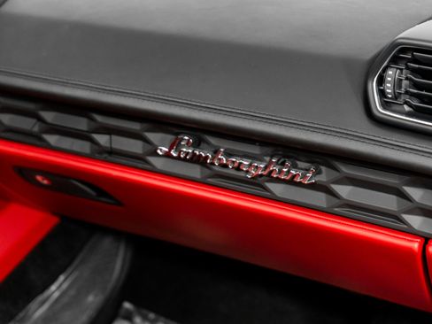 Used 2018 Lamborghini Huracan LP 580-2 image 45