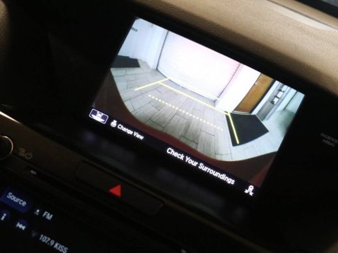 Used 2020 Acura MDX SH-AWD w/ Technology Package image 35