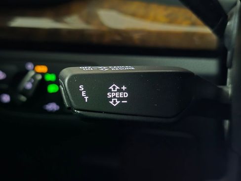 Used 2018 Audi Q5 2.0T Premium Plus w/ Premium Plus Package image 30