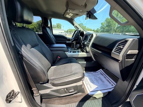 Used 2015 Ford F150 Lariat w/ Equipment Group 502A Luxury AWD/4WD image 12