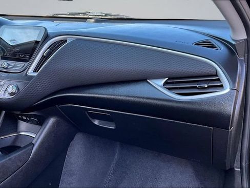 Used 2023 Chevrolet Malibu LT FWD image 25