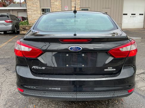 Used 2013 Ford Focus SE image 4