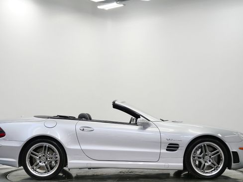 Used 2006 Mercedes-Benz SL 65 AMG image 61