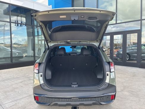 Used 2025 Kia Sportage X-Line AWD/4WD image 13