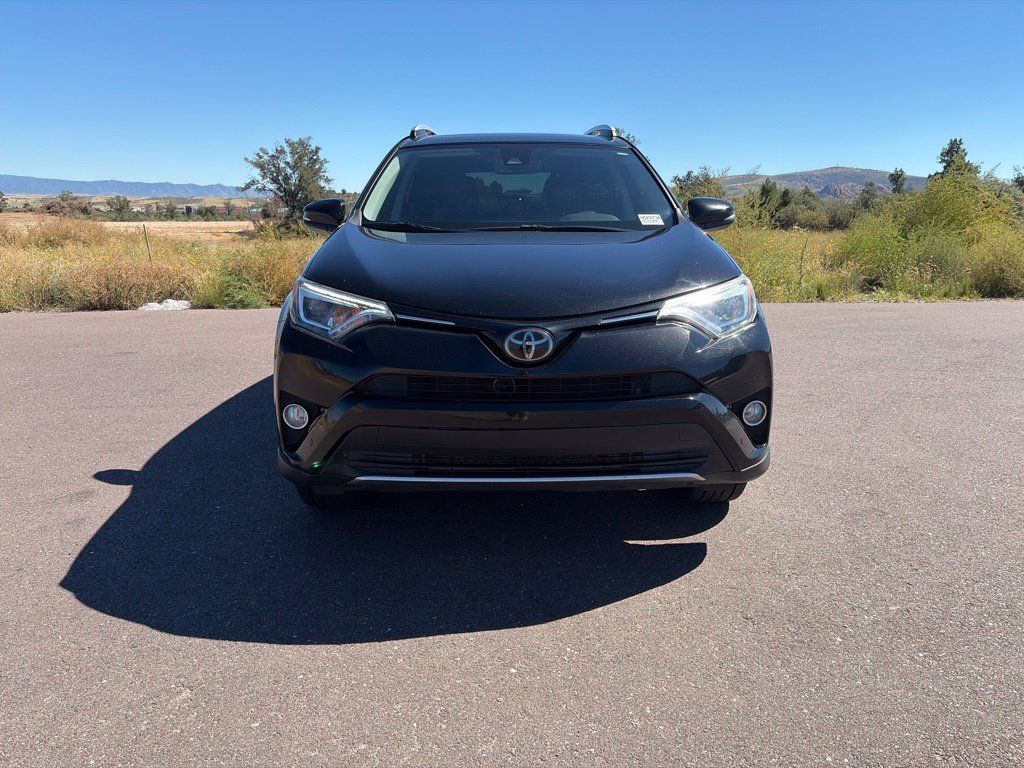 Used 2016 Toyota RAV4 Limited AWD/4WD image 9