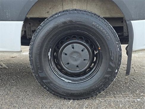 Used 2019 Mercedes-Benz Sprinter 144 Cargo image 12