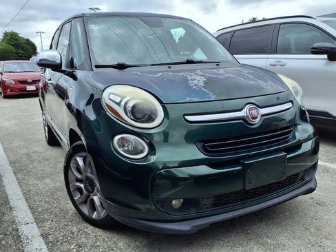 Used 2014 FIAT 500L Lounge FWD image 2