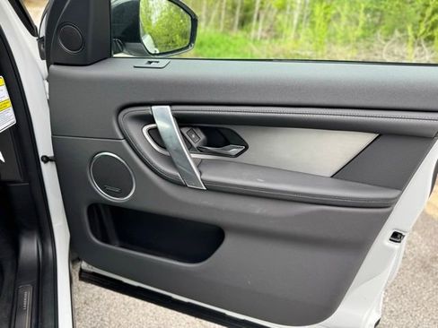 New 2026 Land Rover Discovery Sport Landmark AWD/4WD image 18