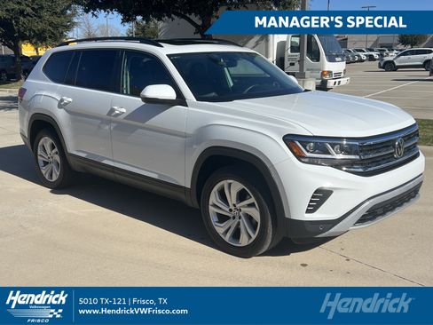 Certified 2023 Volkswagen Atlas SE image 1