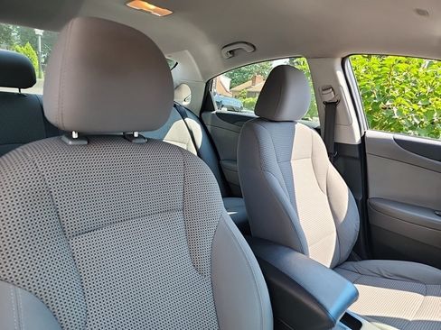 Used 2011 Hyundai Sonata GLS w/ Popular Equipment Pkg 2 FWD image 32