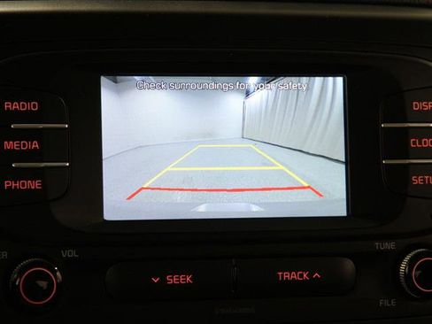 Used 2017 Kia Soul Base w/ Convenience Package image 12