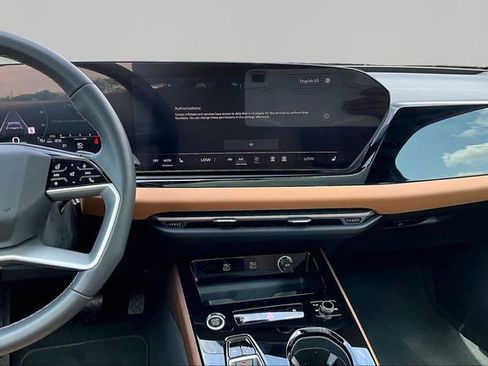 Certified 2025 Audi A5 2.0T Premium w/ Convenience Package image 6