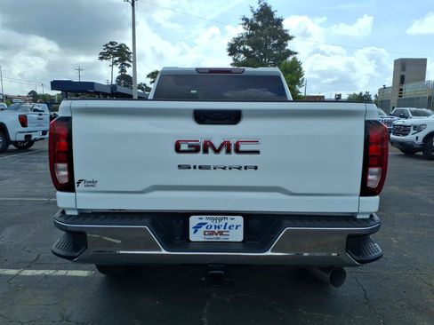 New 2026 GMC Sierra 2500 Pro AWD/4WD image 4