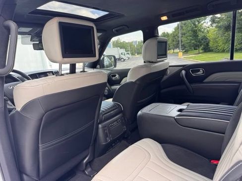 Used 2020 INFINITI QX80 Limited w/ All-Season Package AWD/4WD image 16