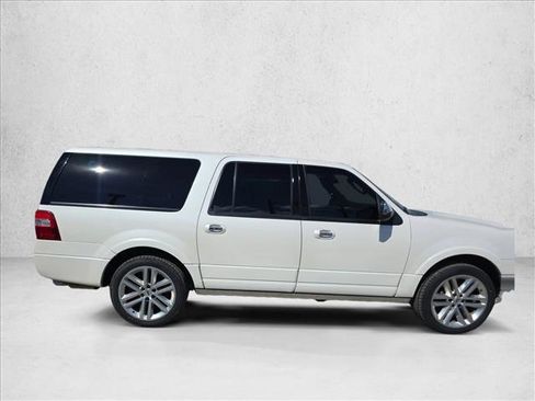 Used 2017 Ford Expedition EL Platinum image 14
