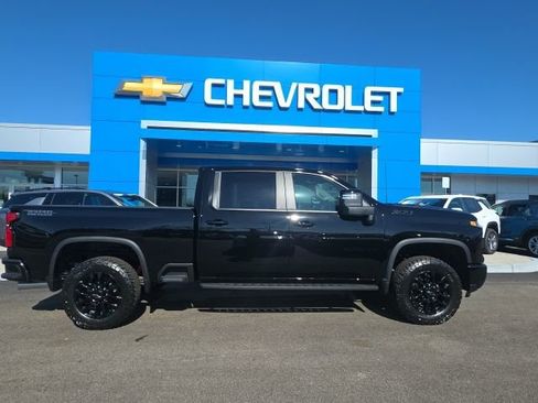 New 2026 Chevrolet Silverado 2500 LT w/ Trail Boss Package image 3