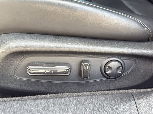 Used 2023 Honda Accord Touring image 13