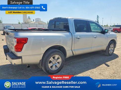 Used 2019 Nissan Titan SV AWD/4WD image 4