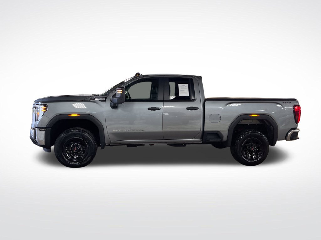 Used 2024 GMC Sierra 2500 Pro w/ Convenience Package AWD/4WD image 2