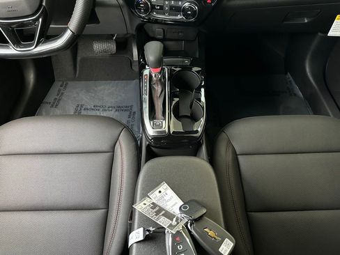 New 2026 Chevrolet Trax RS w/ Driver Confidence Package image 21