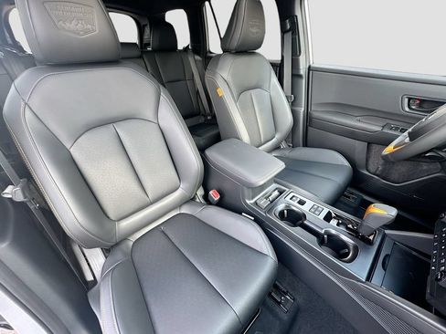 New 2026 Subaru Outback Wilderness AWD/4WD image 27