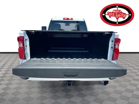 Used 2022 Chevrolet Silverado 3500 LT w/ Advanced Trailering Package image 25