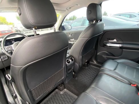 Used 2022 Mercedes-Benz GLB 35 AMG 4MATIC image 11