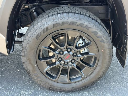 Used 2024 Toyota Tundra SR5 AWD/4WD image 31