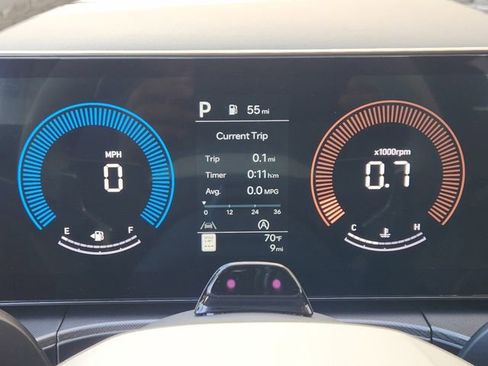 Used 2025 Hyundai Santa Fe SEL image 11