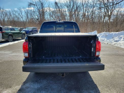 Used 2022 Toyota Tacoma SR image 25