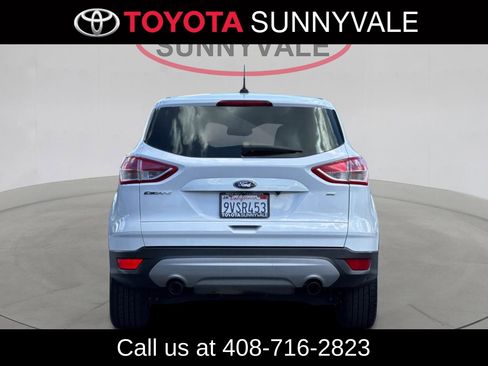 Used 2016 Ford Escape SE FWD image 8