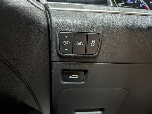 Used 2023 Kia K5 GT-Line w/ GT-Line Premium Package FWD image 22