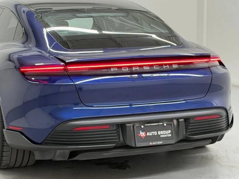 Used 2021 Porsche Taycan Turbo S AWD/4WD image 38