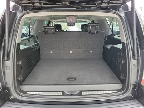 Used 2019 GMC Yukon XL Denali w/ Open Road Package AWD/4WD image 28