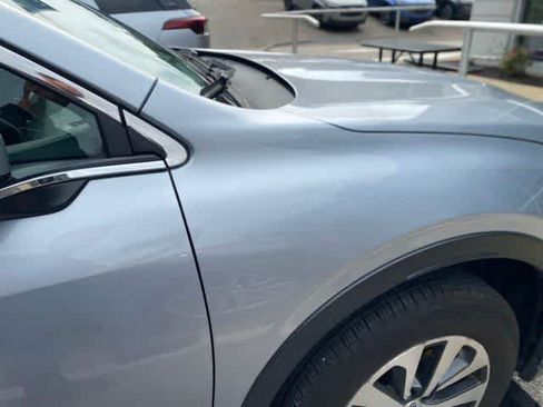 Used 2022 Subaru Outback Premium AWD/4WD image 19